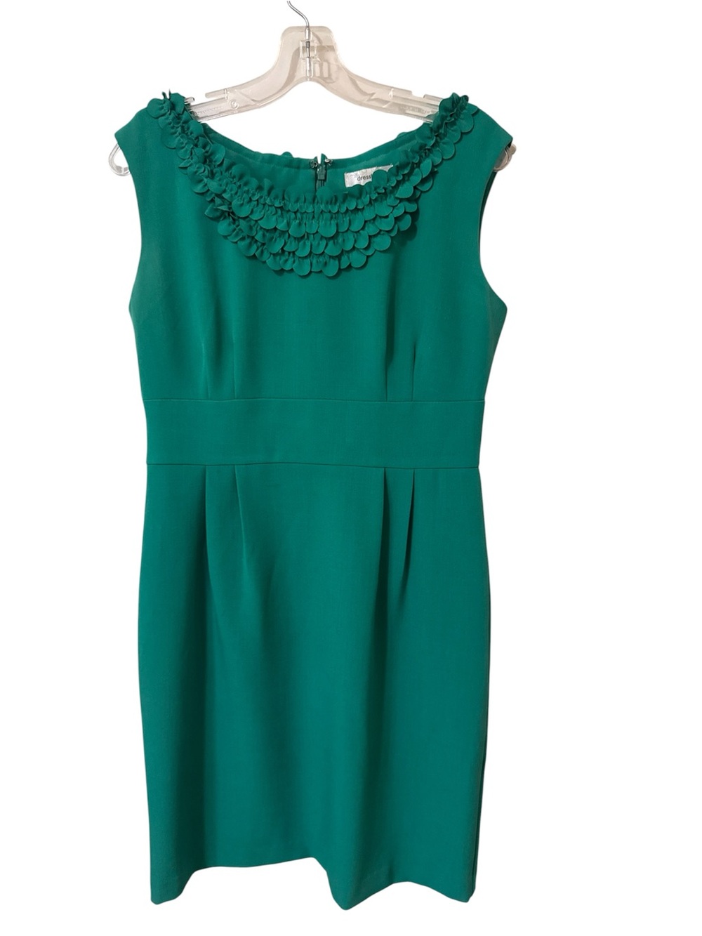 Dressbarn Green Sleeveless Sheath Dress with Petal Neckline size 8